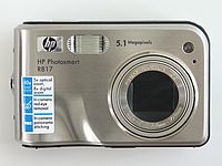 HP R817 zepředu | Beneš HP R817 zepředu
