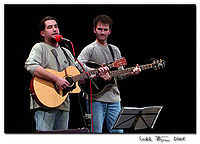 4. Jan Žáček a Aleš Bojanovský s brněnskou trampskou kapelou F.T.Prim | Michal Kupsa 4. Jan Žáček a Aleš Bojanovský s brněnskou trampskou kapelou F.T.Prim