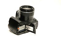 Umístění baterie a karty | (c) Petr Koritina Umístění baterie a karty