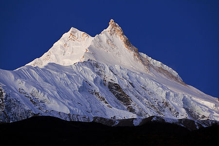 Manaslu 15 minut před východem Slunce