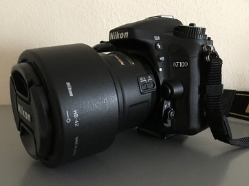 NIKON D7100 s přísl. možno i děleně