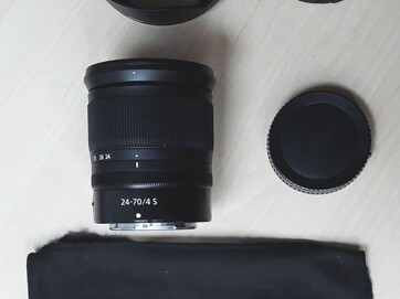 Nikon Z 24-70mm f/4 S