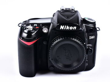 Nikon D90 tělo