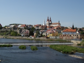 KODAK PIXPRO AZ652 , Ohniskov? vzd?lenost (EQ35mm): 51 mm, Clona: 5.3, ?as: 1/615 s, ISO: 100 