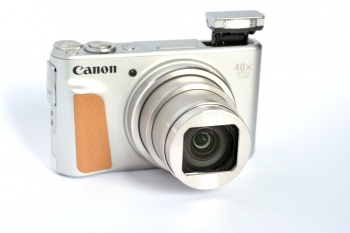 Canon PowerShot SX740 HS