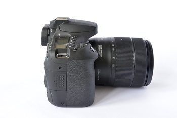 Canon EOS 90D