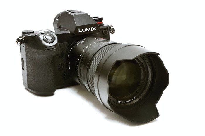 Panasonic LUMIX S1H