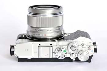 Olympus PEN E-P7