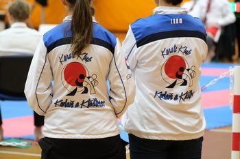 FujiFilm E-X4, f=132.00 mm, Clona: 5.0, Doba expozice: 1/110 s, ISO: 6400, Kompenzace expozice: +1 , Vyrovn?n? b?l?: Automatick? ; Objektiv: XF70-300mmF4-5