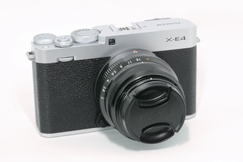 FujiFilm X-E4