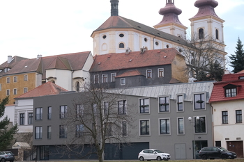 FujiFilm E-X4, f=50.00 mm, Clona: 4.0, Doba expozice: 1/500 s, ISO: 1600, Kompenzace expozice: +2/3 , Vyrovn?n? b?l?: Automatick? ; Objektiv: XF50mmF2 R WR