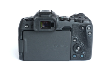 Canon R8