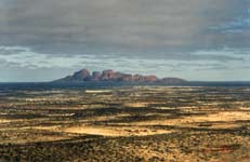 Skalní útvar poblíž Uluru