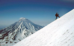 Vulkán Korjakskij (3462 m)