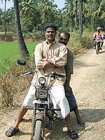Na motocyklu
