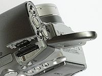 Kryty baterií a karty