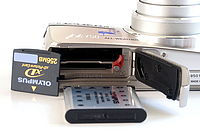 Olympus mju 750 baterie a karty