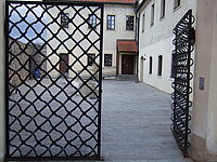 Originální snímek (R),  1/120 s,  f/2.80, F/8.00 mm