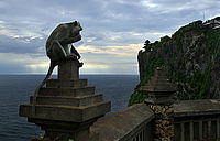 Chrám Ulu Watu a makak šedý | Pavel Tyle Chrám Ulu Watu a makak šedý