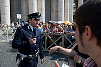 "Čekání na Svatopetrském náměstí"