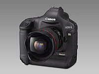 1. Canon EOS 1Ds Mark III