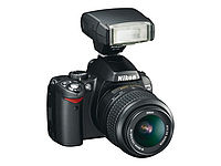 Obrázek č. 32 – Nikon D60 s externím bleskem Nikon SB-400