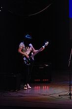 Výřez (R), 1/45 s, Clona: 5.6, , Ohnisková vzdálenost (EQ35mm): 270 mm, , ISO: 3200