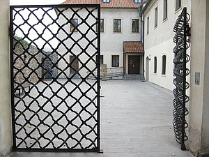 Originál (R), 1/160 s, F2.7, ISO: 80, f35 mm (35mm ekv.)