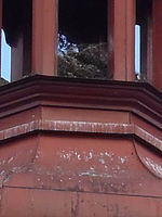 (R) Výřez, f/5.0, 1/250 s, ISO: 100, Ohnisková vzdálenost (EQ35mm): 114 mm (R) Výřez, f/5.0, 1/250 s, ISO: 100, Ohnisková vzdálenost (EQ35mm): 114 mm