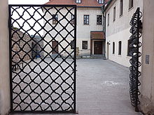 FS62: (R) Originál, Clona: 2.8, 1/13 s, ISO: 80, Ohnisková vzdálenost (EQ35mm): 33 mm 