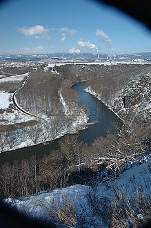 CPL na objektivu + držák v nejhorší možné poloze