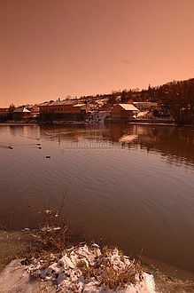 P198 s WB denní světlo