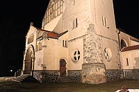 Obrázek č. 11 - Celková zkušební noční scéna v plném rozlišení při ISO 6400 Obrázek č. 11 - Celková zkušební noční scéna v plném rozlišení při ISO 6400