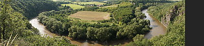 Panorama při 18mm(27 ekv.) ohnisku