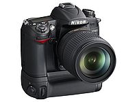 Obrázek č. 31 - Nikon D7000 s nasazeným bateriovým gripem MB-D11