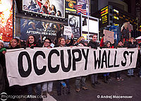 Bannery Occupy Wall street na Times Square