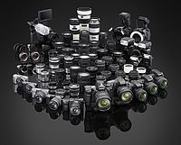 Současná rodina fotoaparátů a objektivů Sony 