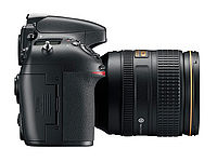 Obrázek č. 4 - Pravá strana fotoaparátu Nikon D800