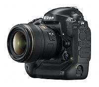 NIKON D4