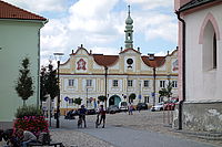 maximální zoom odcloněno - 1/400 s, F4.9, ISO 80, 100 mm (EQ35mm) 