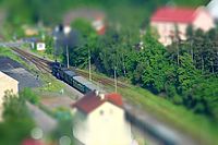 vlak s efektem miniatury - nástroj tilt-shift vlak s efektem miniatury - nástroj tilt-shift