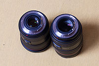 Canon EF 24-70mm f/2,8 L II USM vs. 24-70mm f/2,8 L USM (nový vlevo)