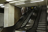 1/45, F2, ISO 400 1/45, F2, ISO 400