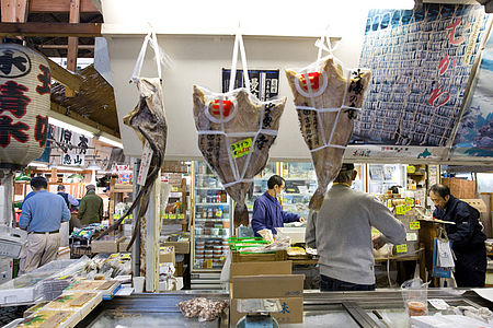 EOS 6D + 24-70, 24.00 mm, ISO2500, F5.0, 1/125 s, exp. 0, WB Automatické 